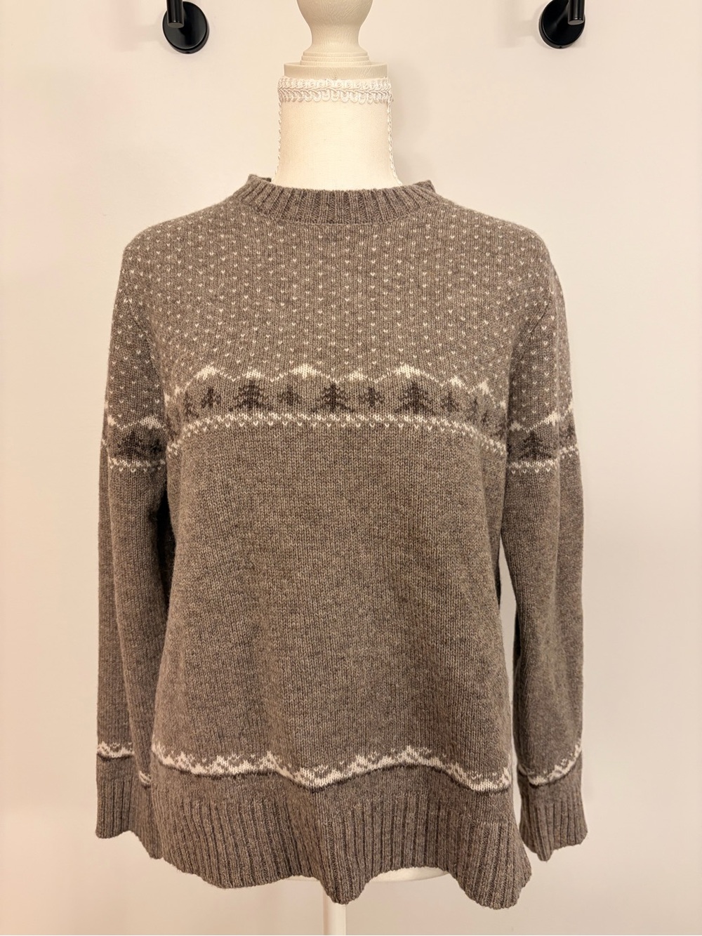 Cozy Lambswool Nordic-Pattern Crewneck Sweater - Taupe, medium